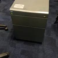Under-desk pedestal - 3-drawer, mobile, silver