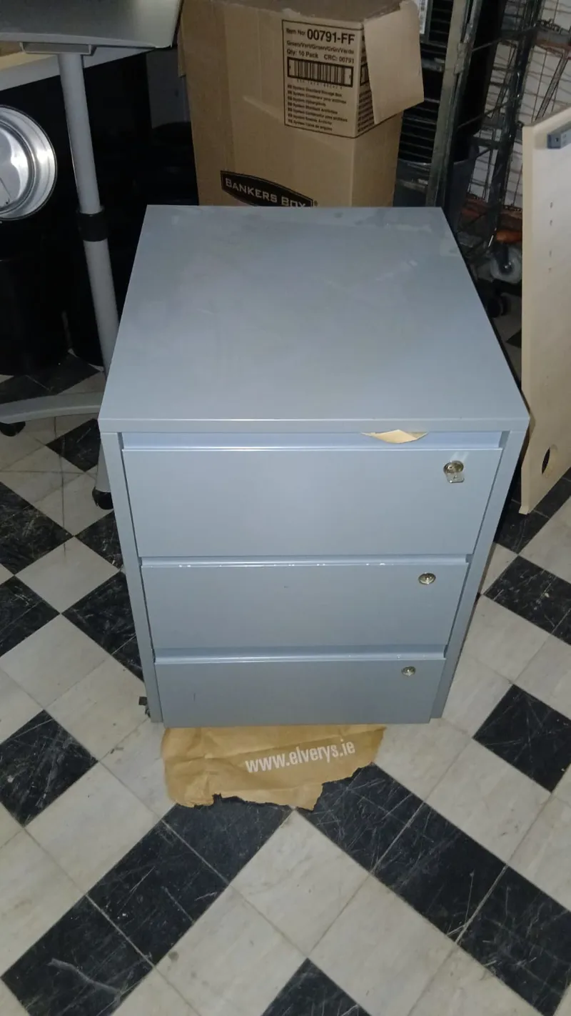 Pedestal - 3 drawer