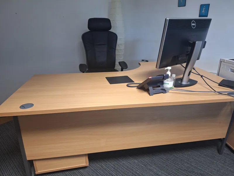 L shaped office desk